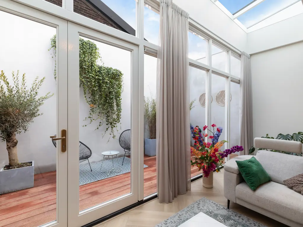 Graaf Jan van Nassaustraat 8A R, ROTTERDAM