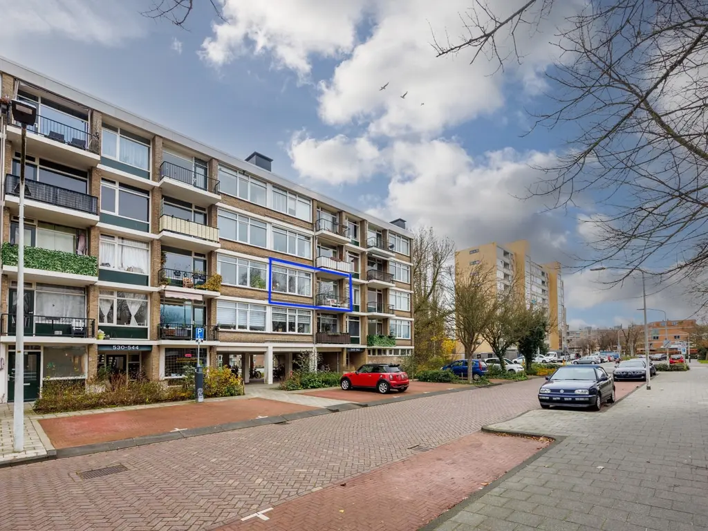 Bachstraat 550, Leiden