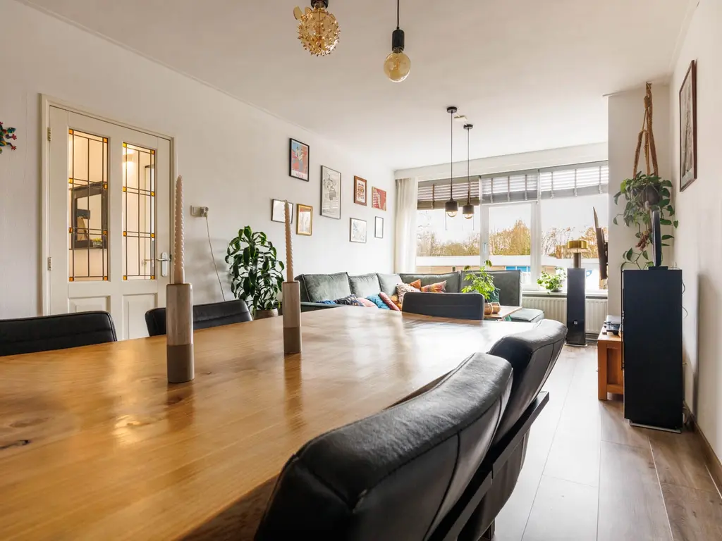 Bachstraat 550, Leiden