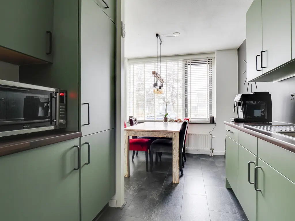 Zeedistel 68, DE MEERN