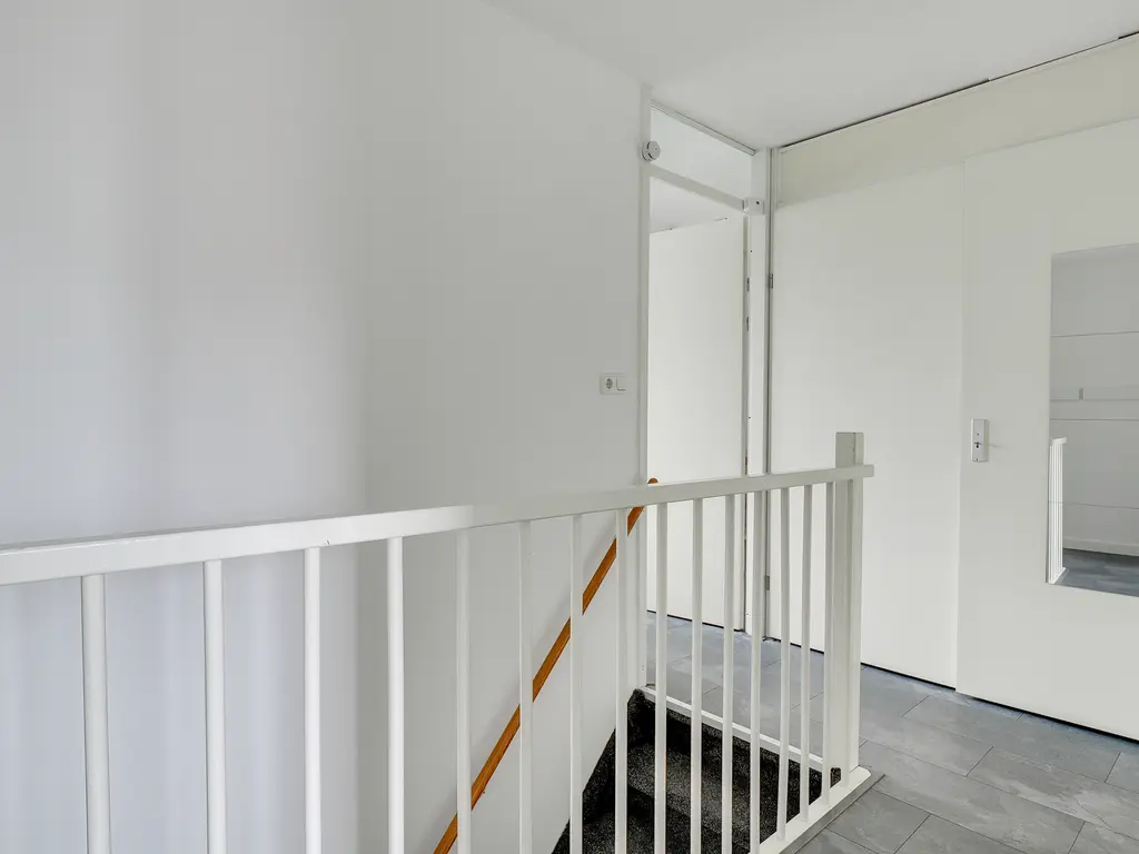 Zeedistel 68, DE MEERN