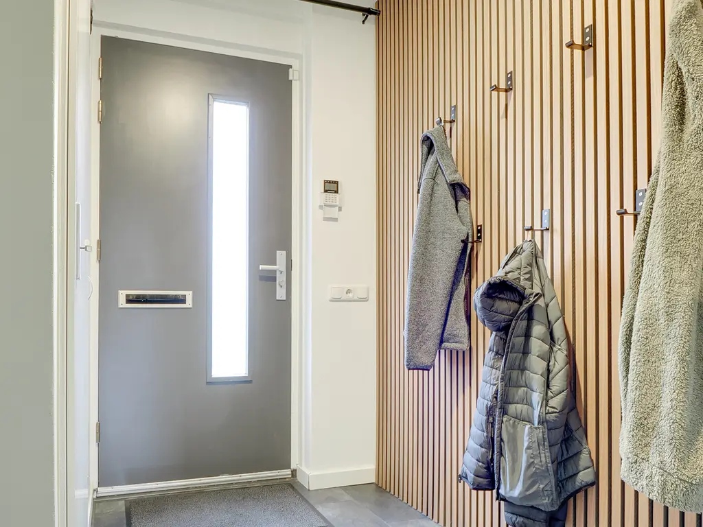 Zeedistel 68, DE MEERN