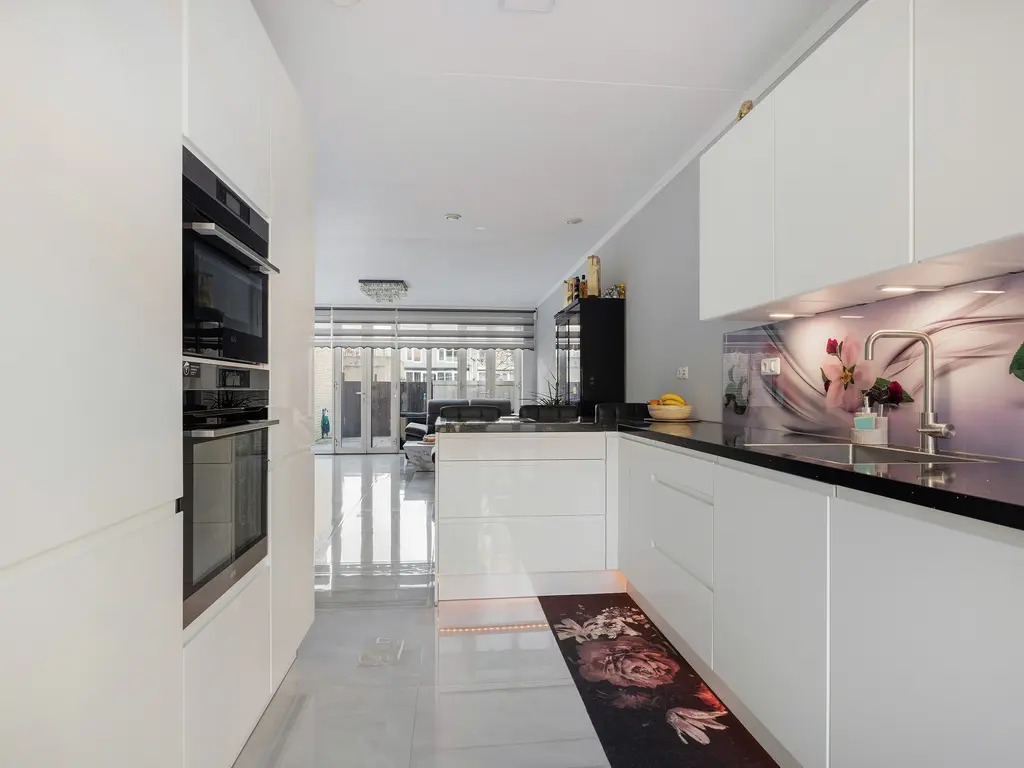 Stoutenburg 13, ROTTERDAM