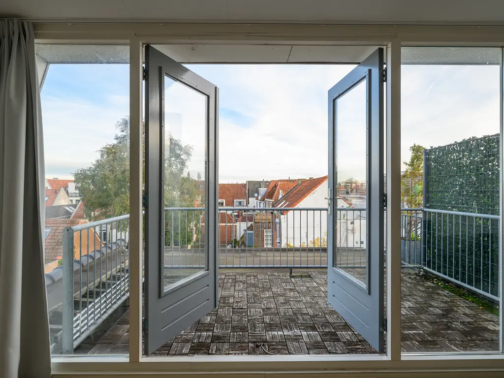 Uiterstegracht 1H, Leiden