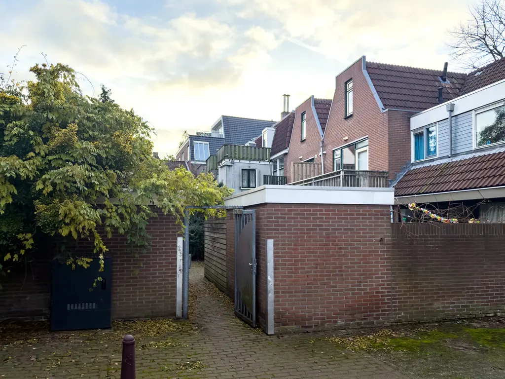 Uiterstegracht 1H, Leiden