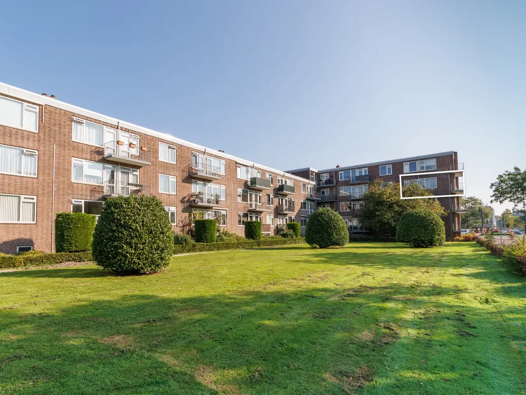 Churchilllaan 66, Leiden