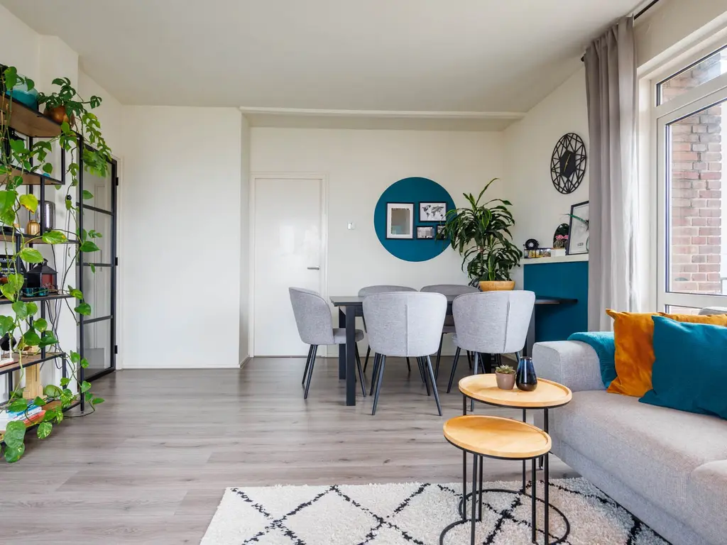 Churchilllaan 66, Leiden