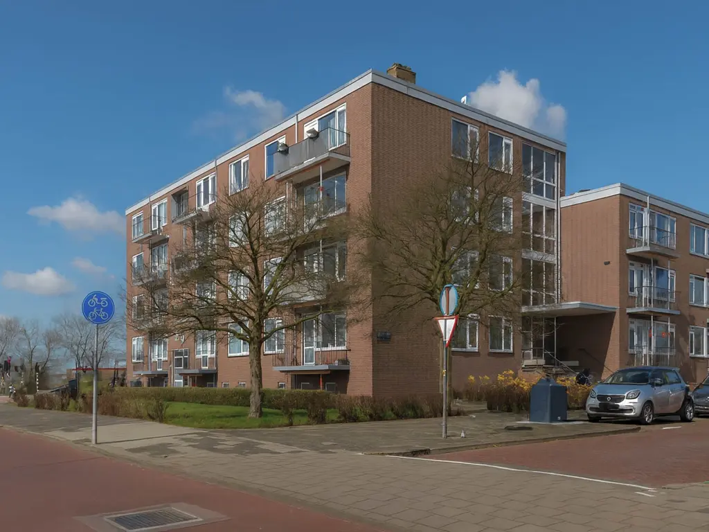 Churchilllaan 66, Leiden