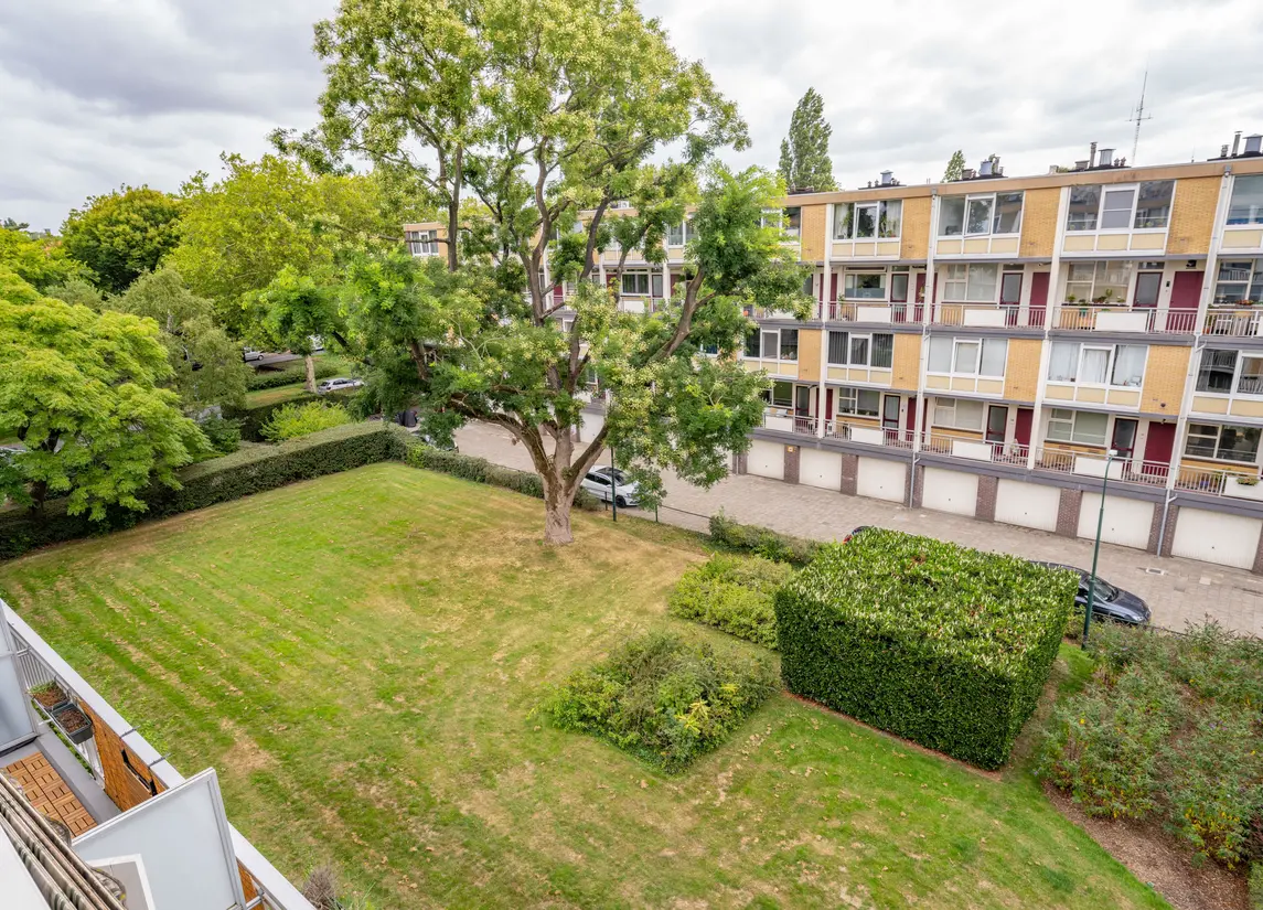 Karel Doormanlaan 330