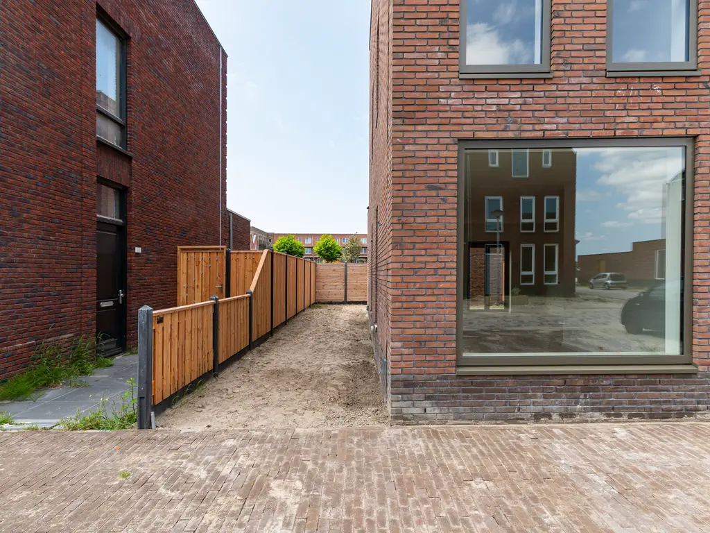Litouwenstraat 14, Almere