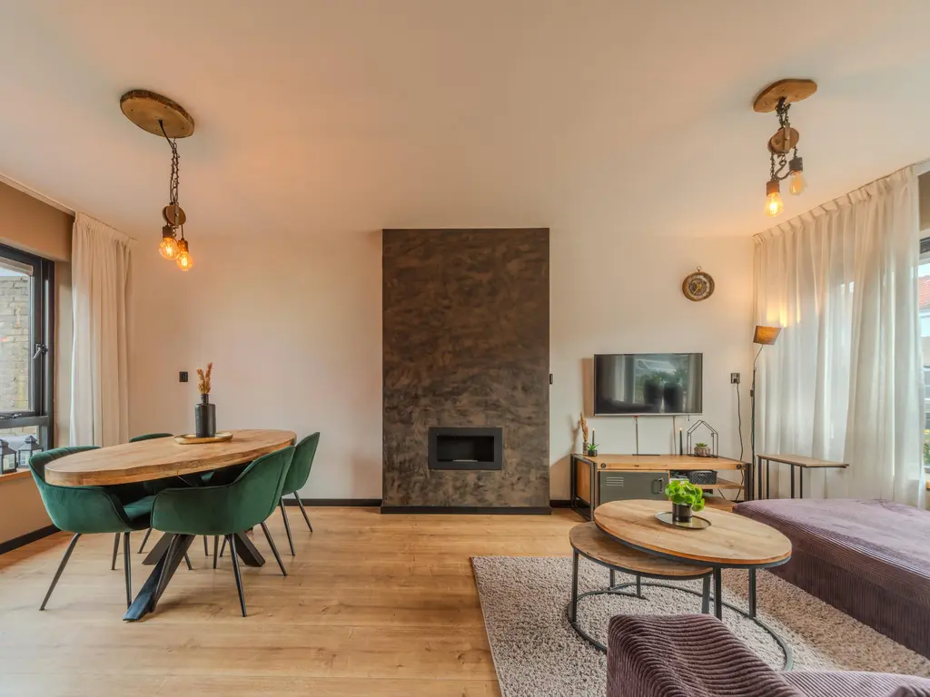 Van Eckstraat 25, WIERINGERWERF