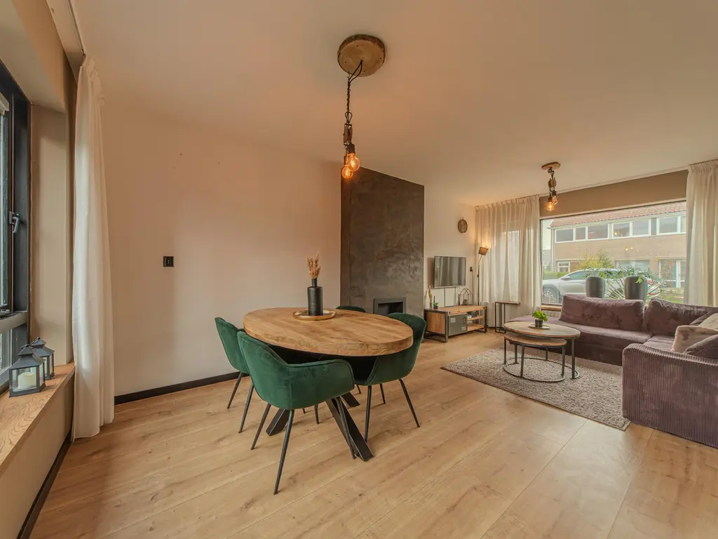 Van Eckstraat 25, WIERINGERWERF