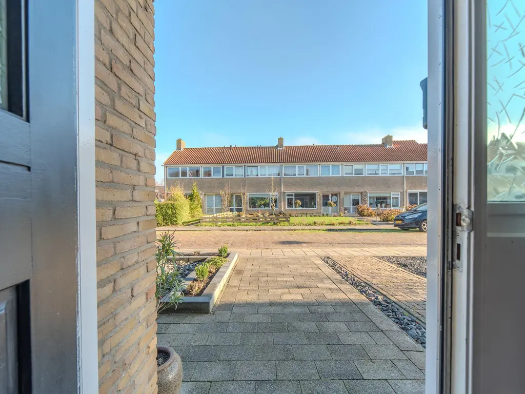 Van Eckstraat 25, WIERINGERWERF