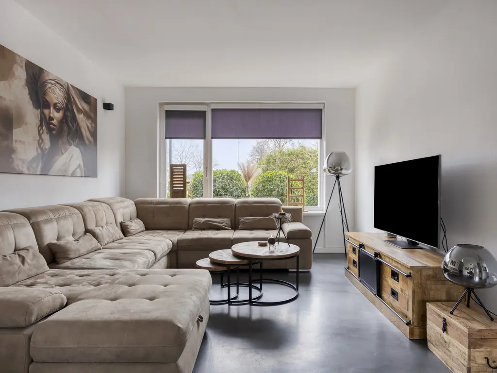 Seringenhof 28, WAALWIJK