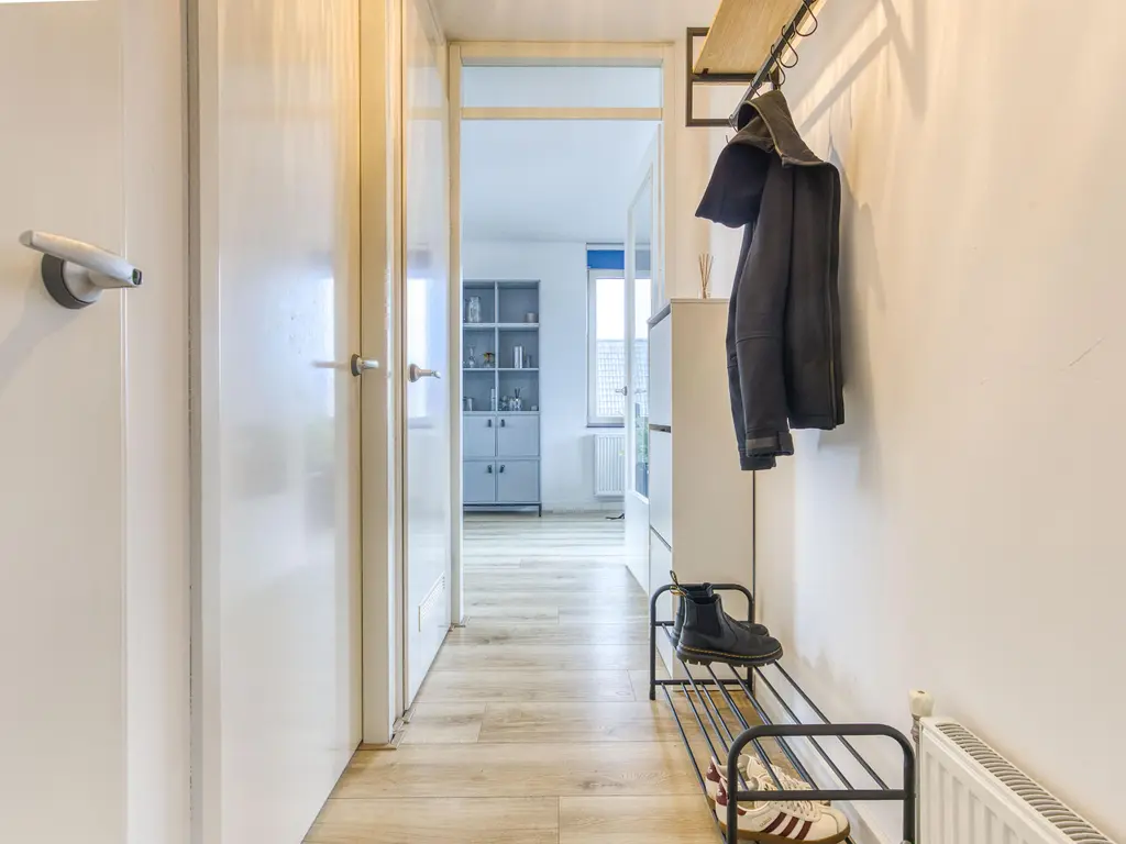 Jan Doustraat 22, Zwaag