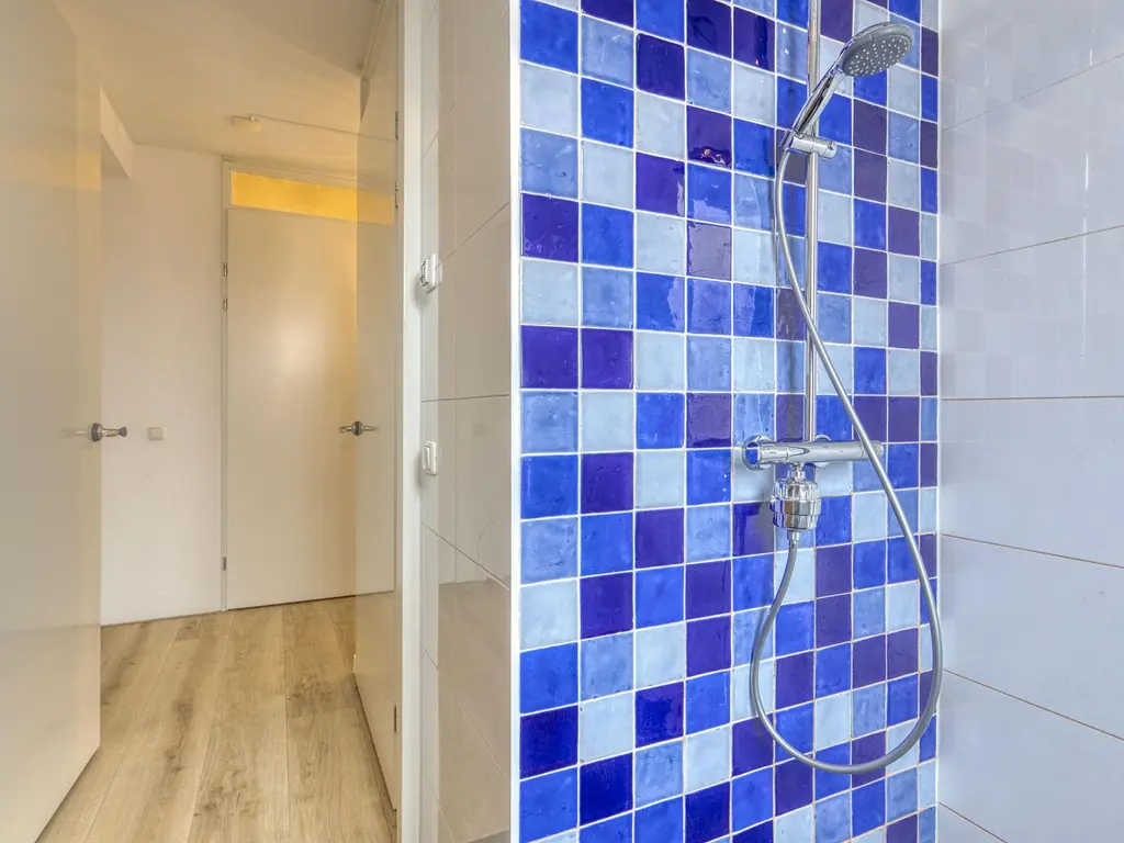 Jan Doustraat 22, Zwaag