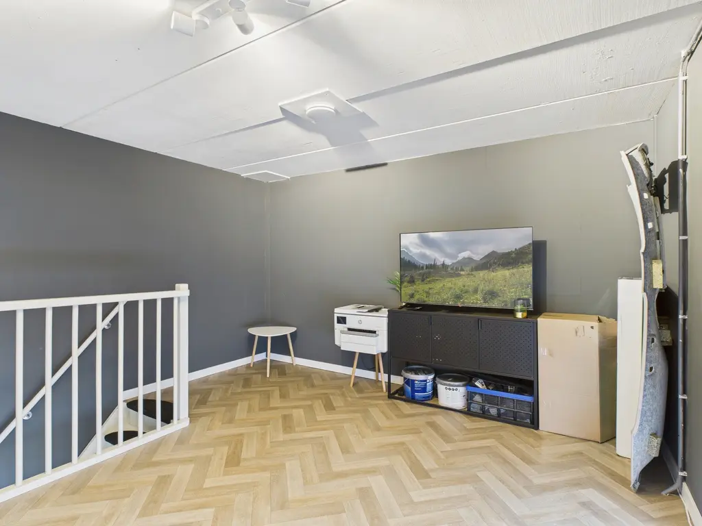 Argon 14E1, Oud Gastel