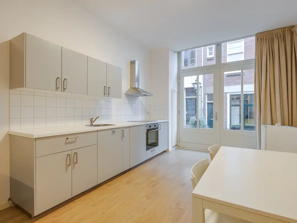 Koestraat 10E, Leiden