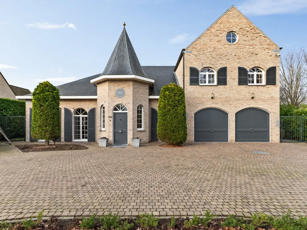 Steenweg Weelde 88  , Ravels