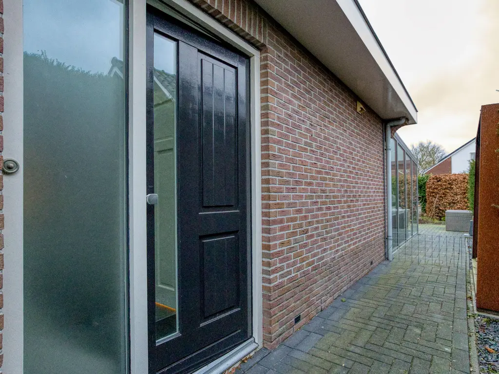 Koewijzend 43A, ZWAAG