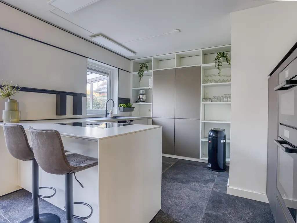 Koewijzend 43A, ZWAAG