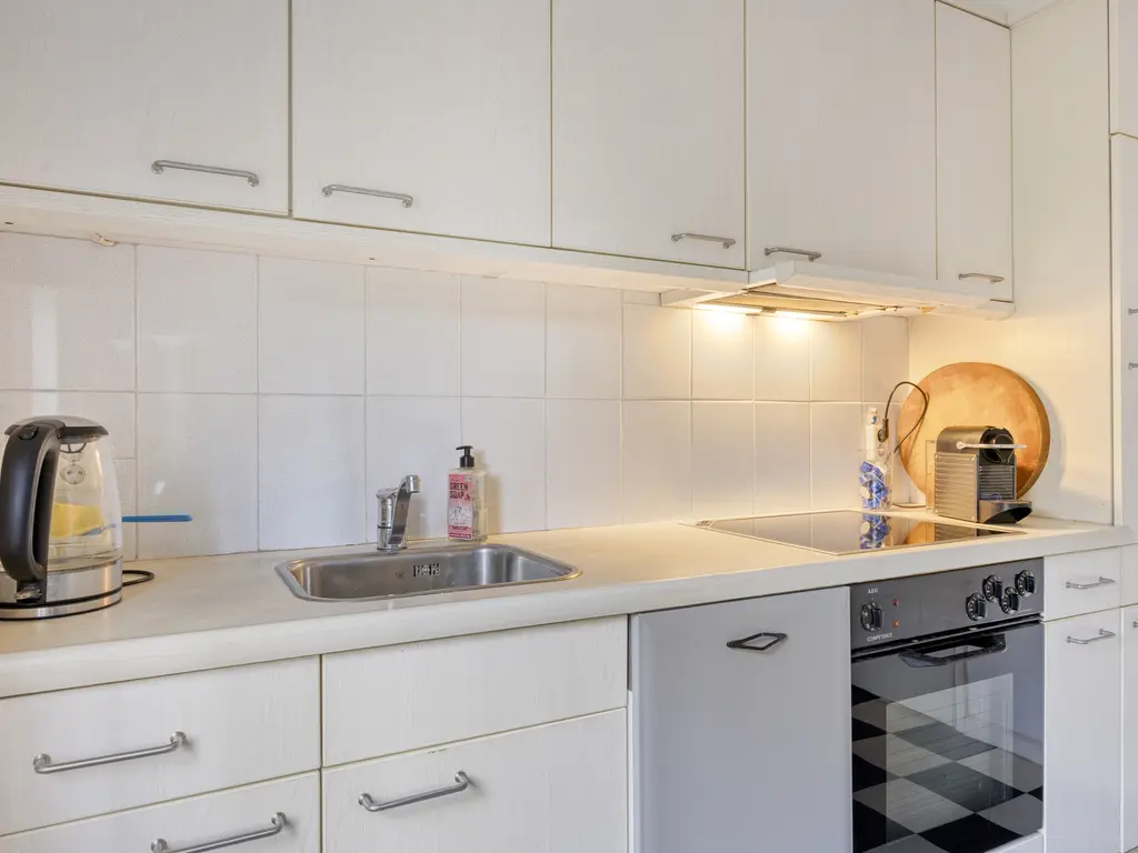 De Stille Wille 146, OOST WEST EN MIDDELBEERS