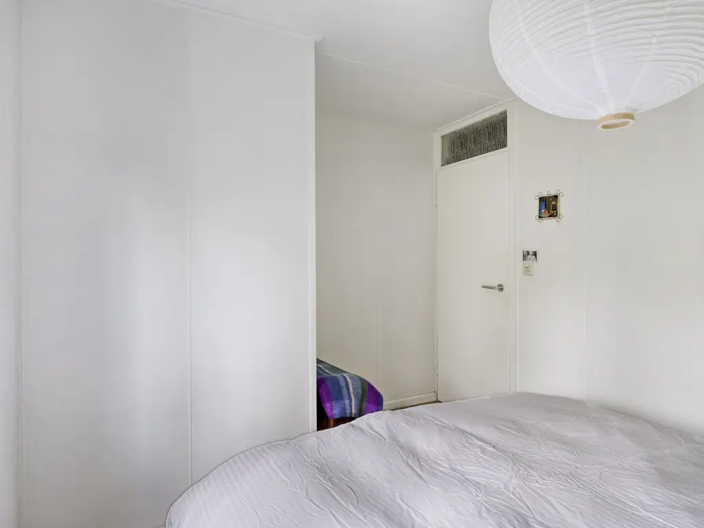 De Stille Wille 146, OOST WEST EN MIDDELBEERS