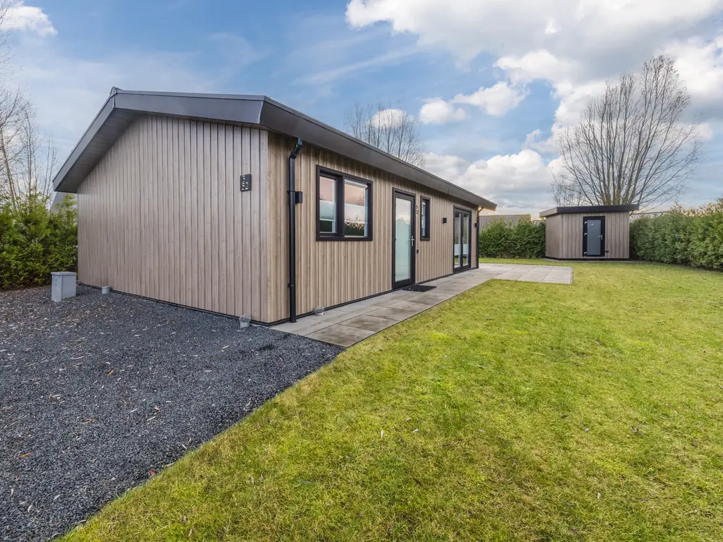 Raakeindse Kerkweg 71B52, Molenschot