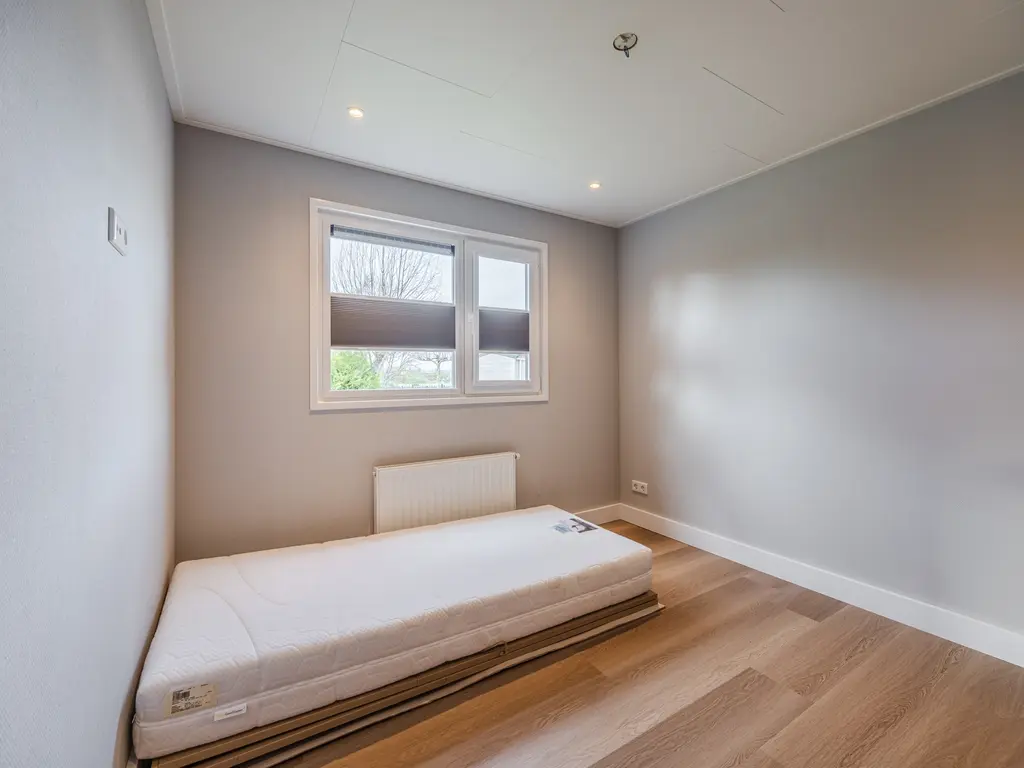 Raakeindse Kerkweg 71B52, Molenschot