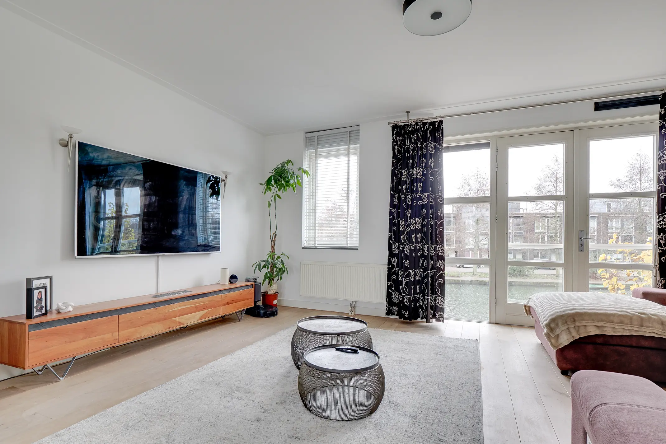 Leonard Bernsteinkade 28