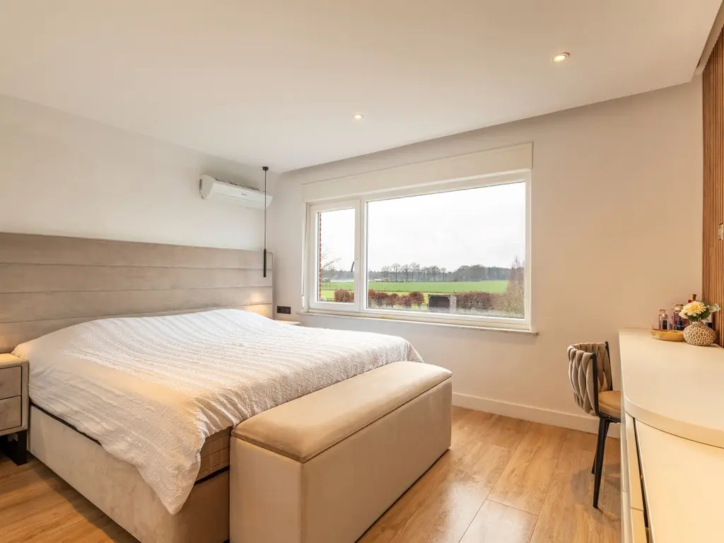 Steenweg Weelde 56  , Poppel