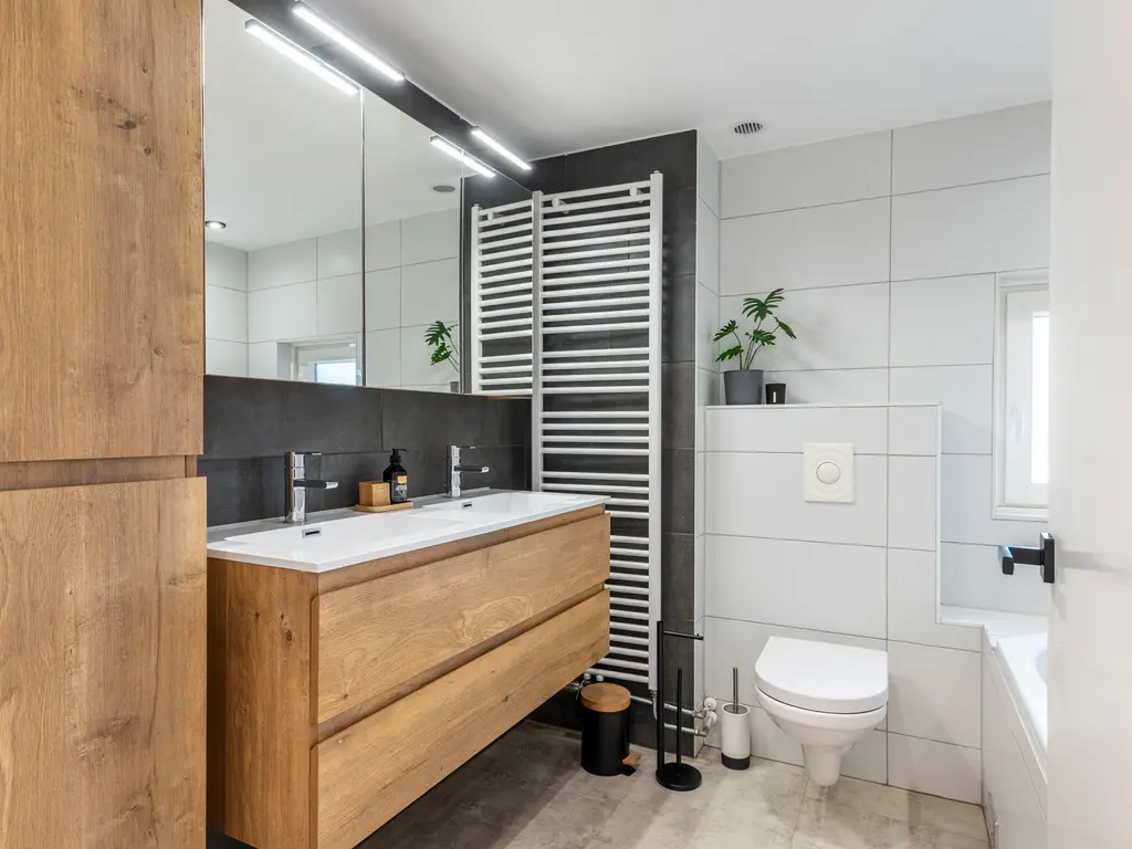 Steenweg Weelde 56  , Poppel