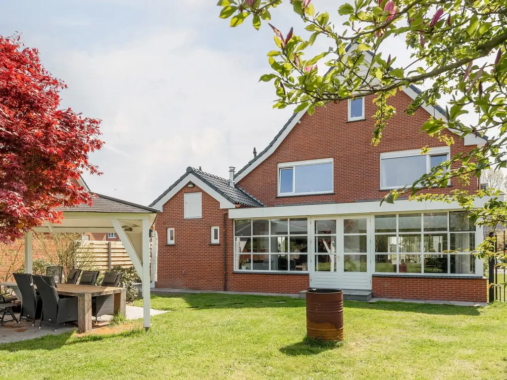 Steenweg Weelde 56  , Poppel