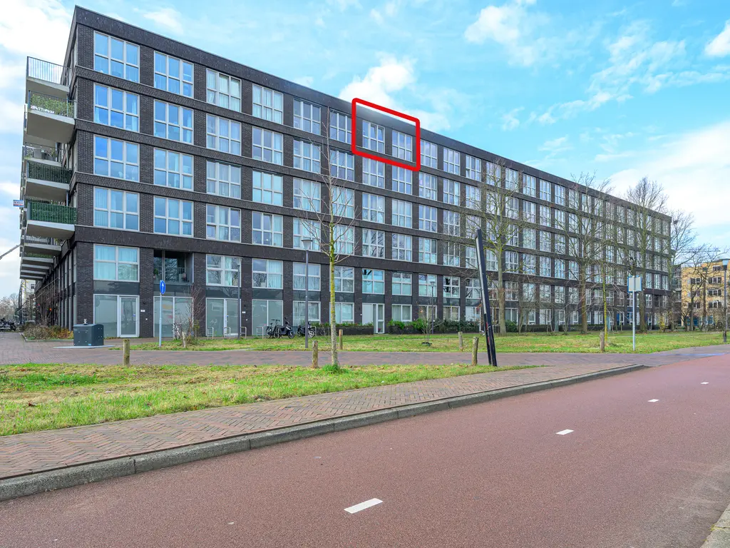 Lapis Lazuli 160, HEERHUGOWAARD