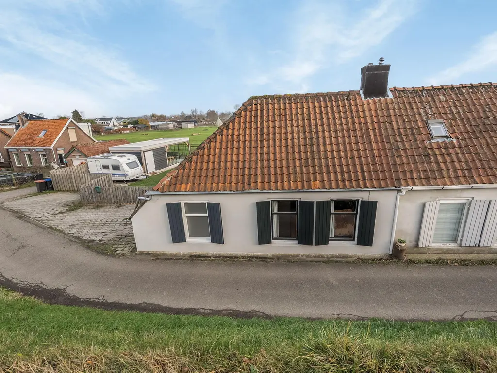 Lindtsedijk 1, HEERJANSDAM