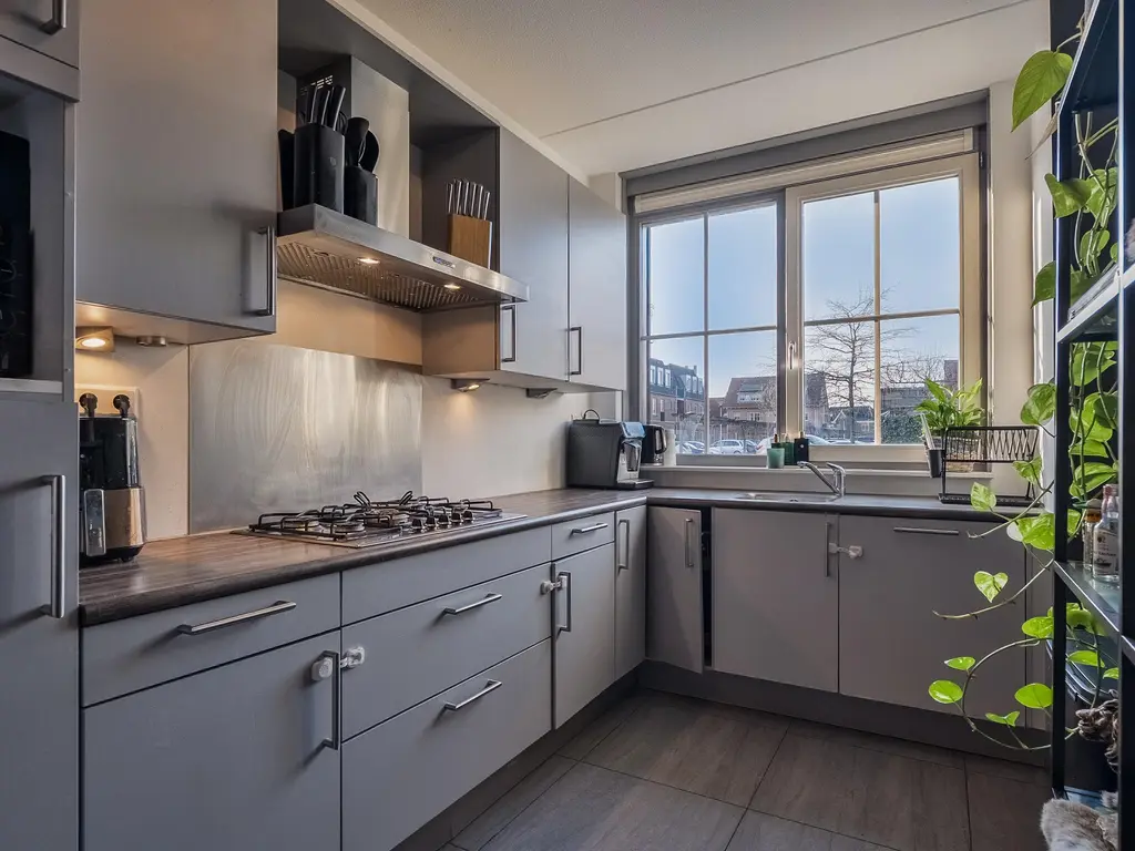 Weissenbruchlaan 1, RHOON