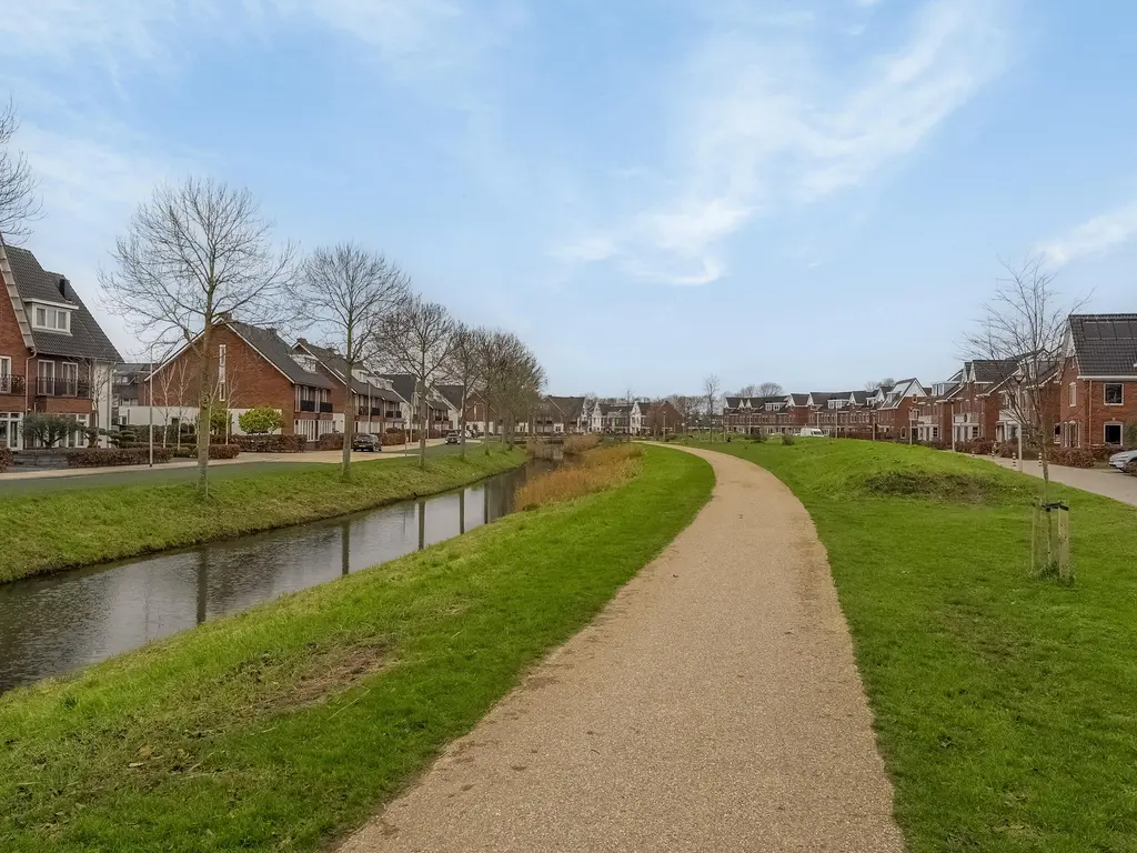 Weissenbruchlaan 1, RHOON