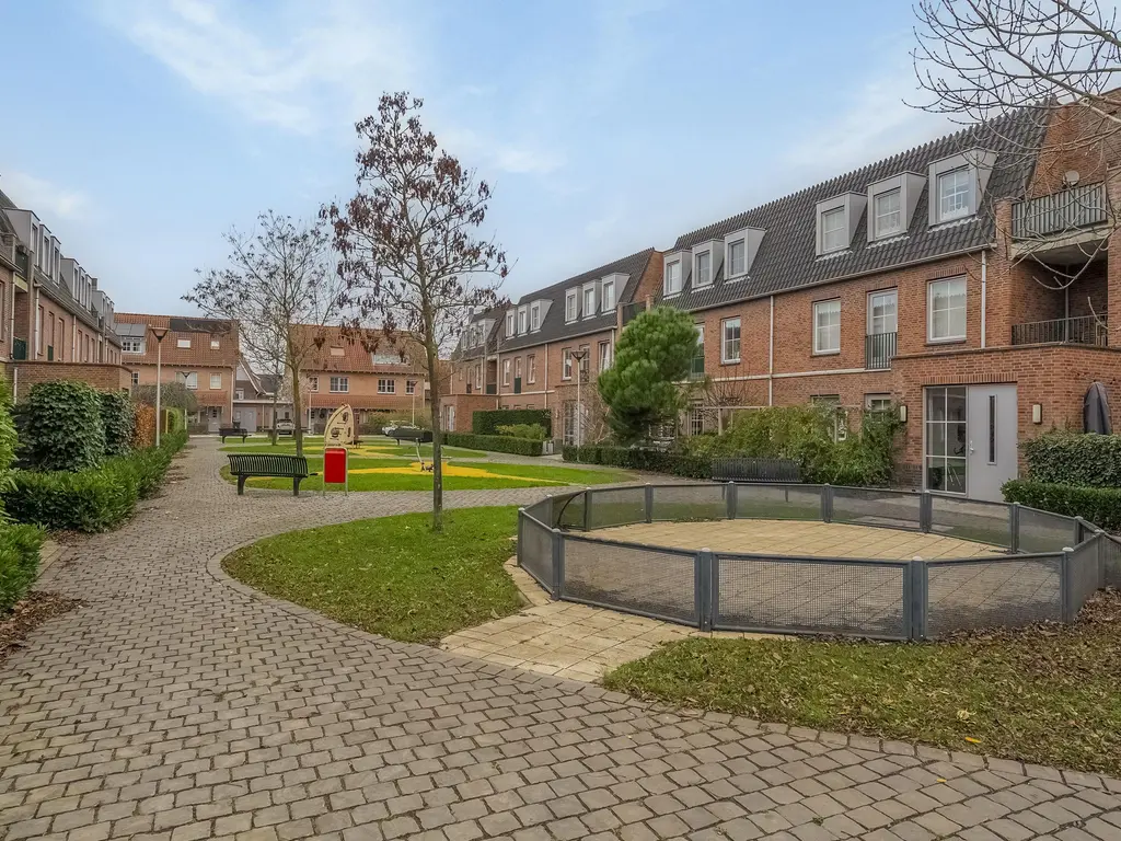 Weissenbruchlaan 1, RHOON