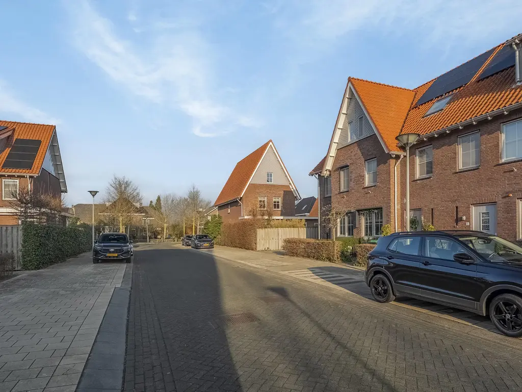 Weissenbruchlaan 1, RHOON