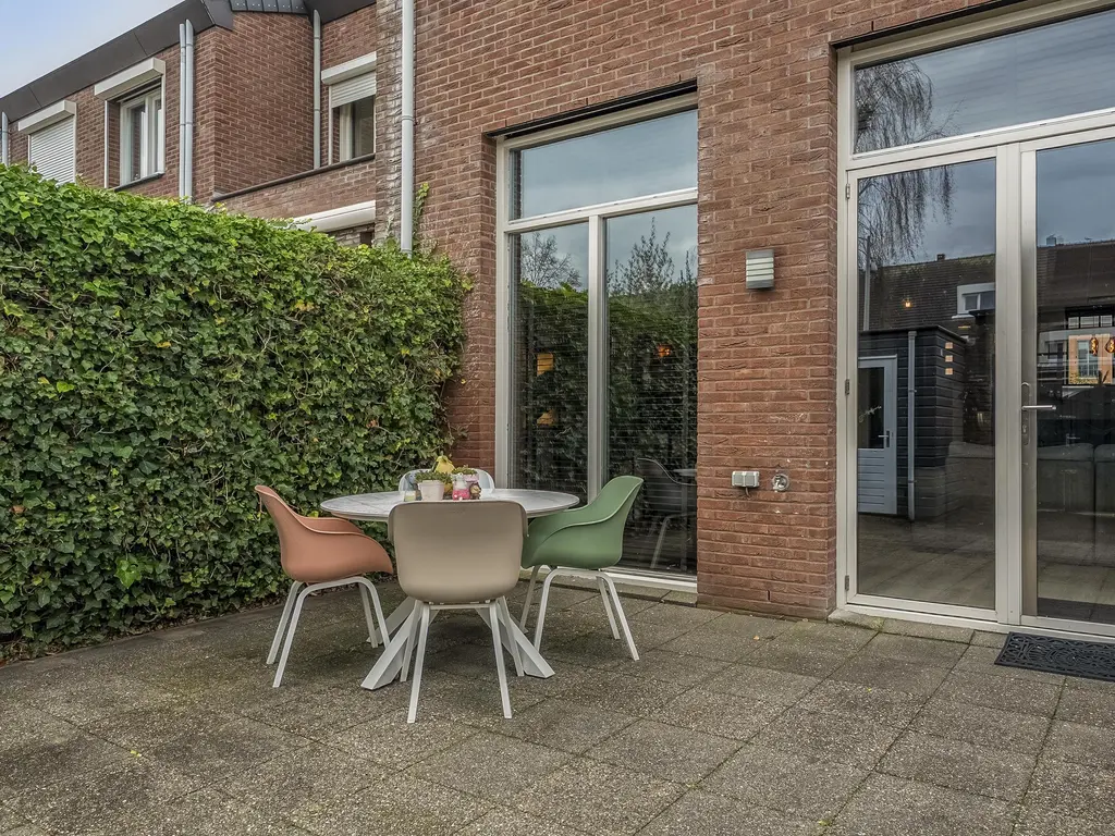 Hof van Portland 5, RHOON