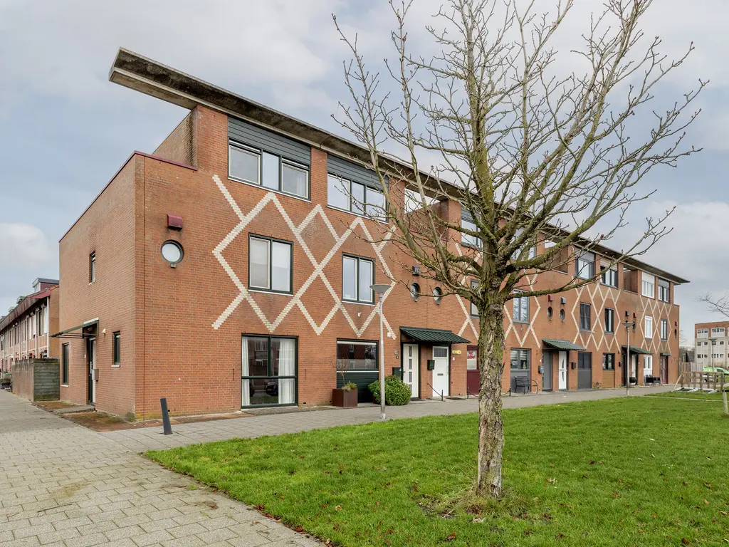 Zuidzijdsedijk 140, HOOGVLIET ROTTERDAM