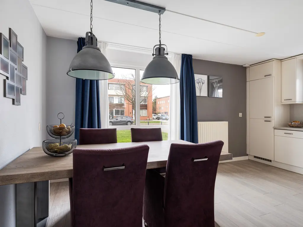 Zuidzijdsedijk 140, HOOGVLIET ROTTERDAM