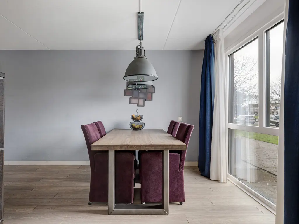 Zuidzijdsedijk 140, HOOGVLIET ROTTERDAM