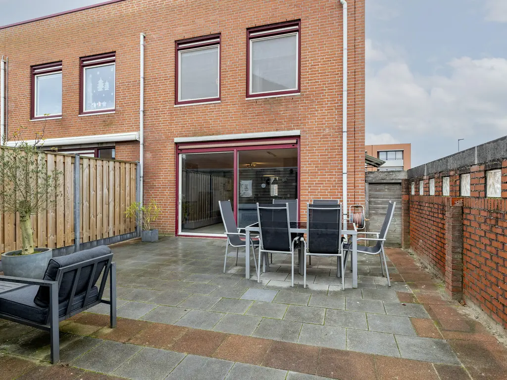 Zuidzijdsedijk 140, HOOGVLIET ROTTERDAM