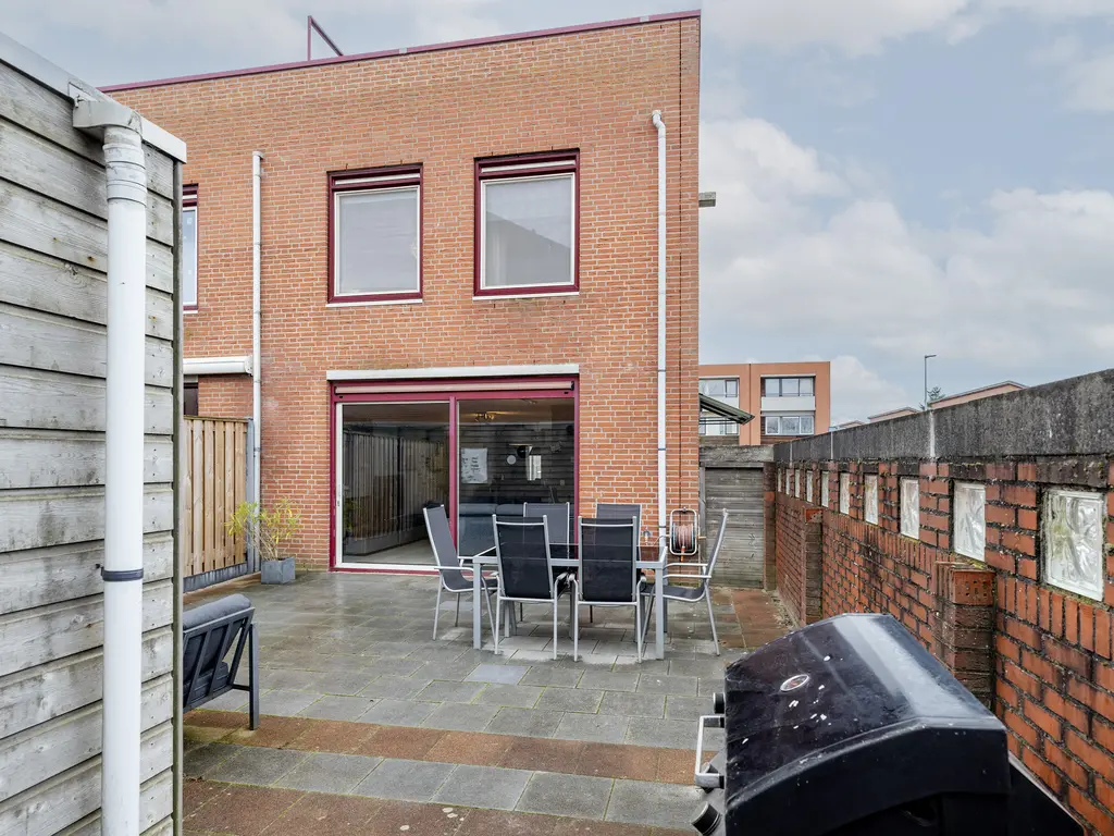 Zuidzijdsedijk 140, HOOGVLIET ROTTERDAM