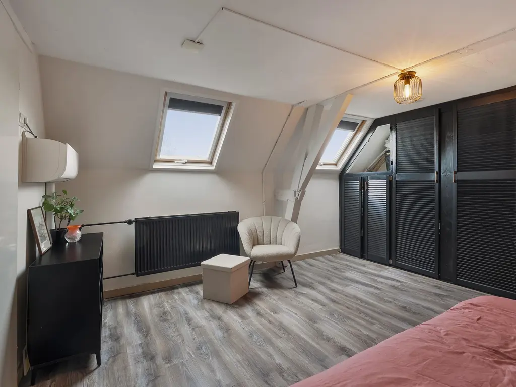 Tuinlaan 134, PERNIS ROTTERDAM