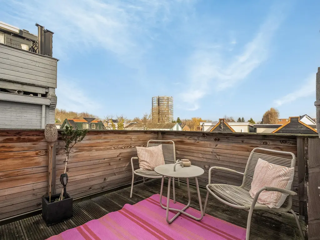 Tuinlaan 134, PERNIS ROTTERDAM