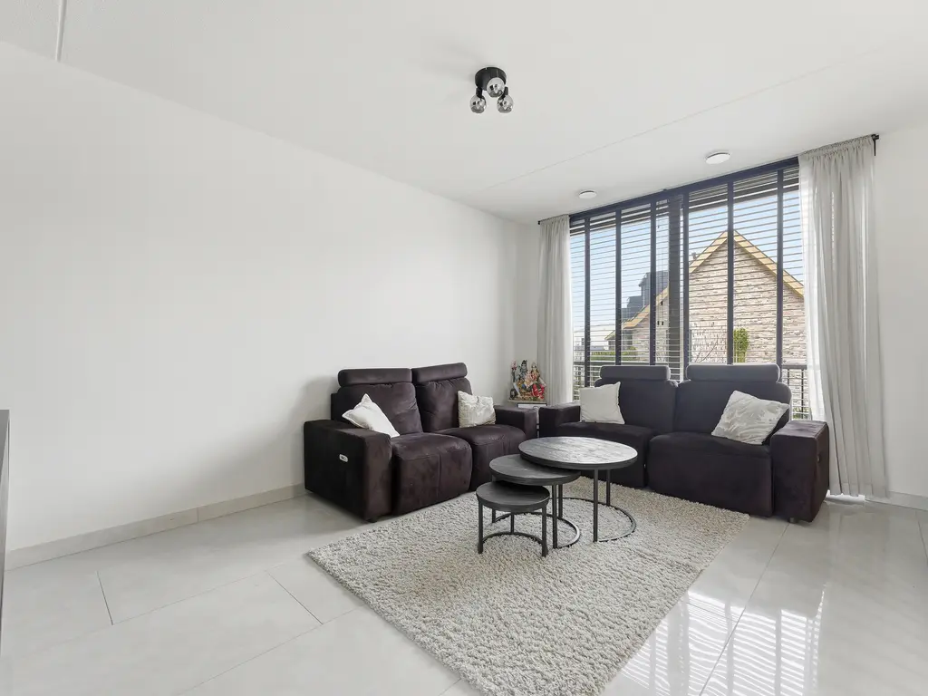 Zwembaan 64, VLAARDINGEN