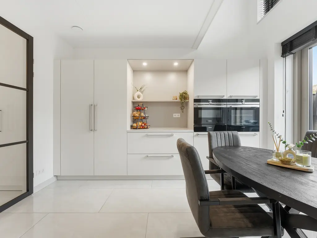 Zwembaan 64, VLAARDINGEN