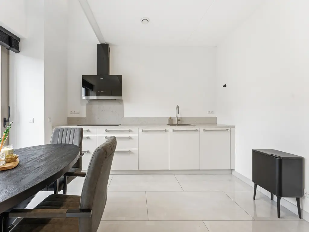 Zwembaan 64, VLAARDINGEN